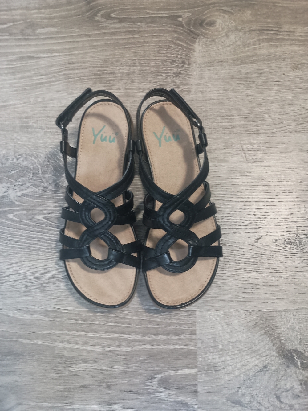 Yuu Black Women's Strappy Braided Sandals